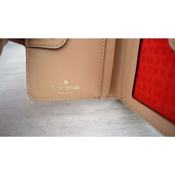 Kate Spade WLRU2212 Berkley Lane Cara Black/Porcelain Leather Zip Around Wallet - Picture 7 of 11